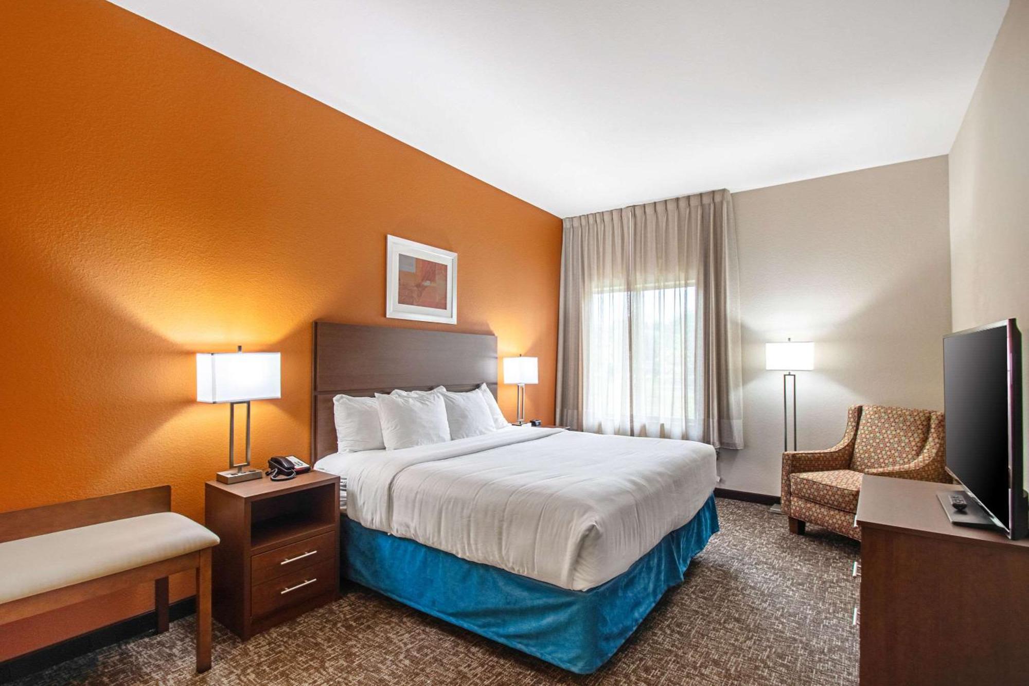 Mainstay Suites Madison - Monona Экстерьер фото