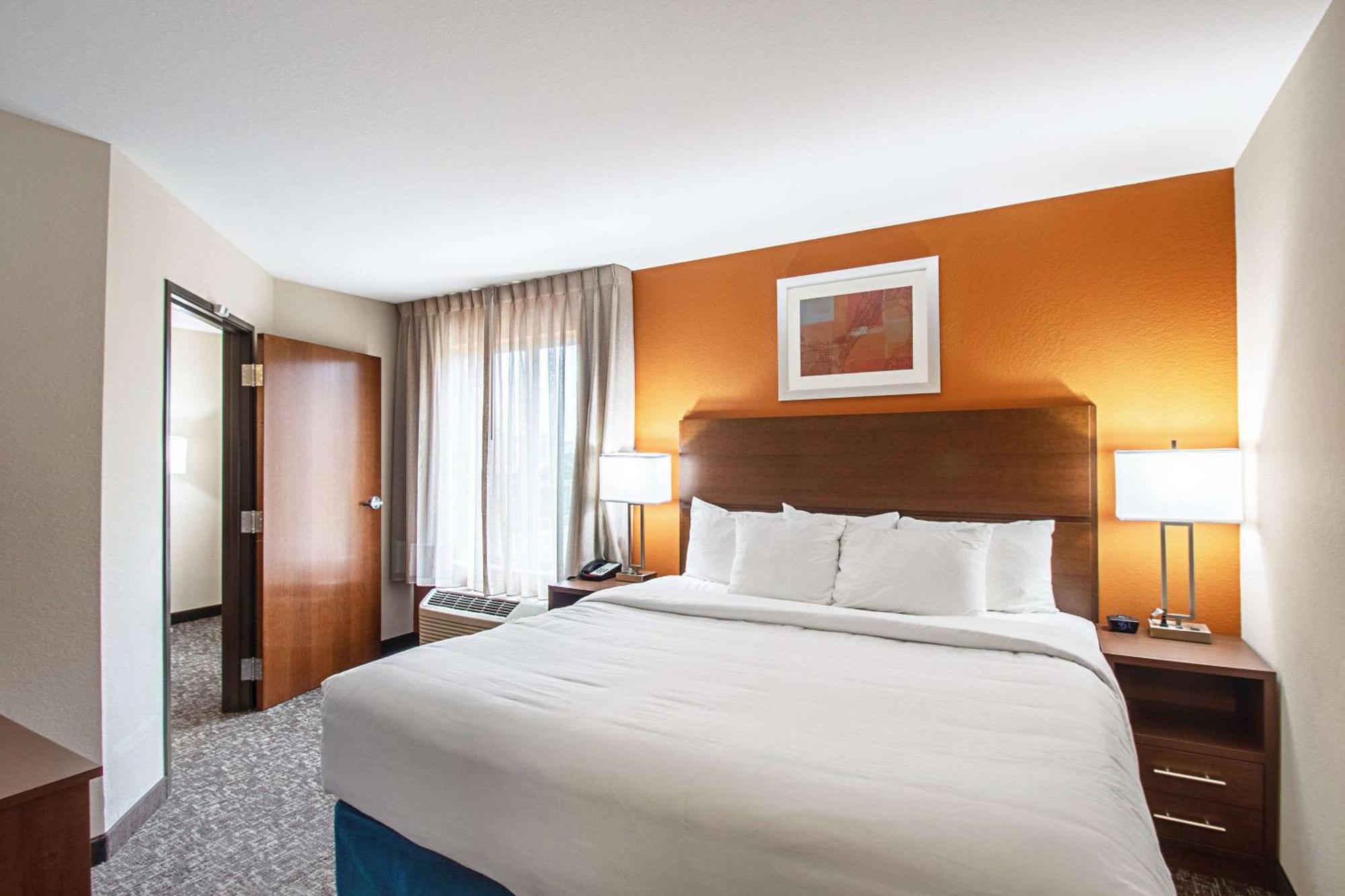 Mainstay Suites Madison - Monona Экстерьер фото