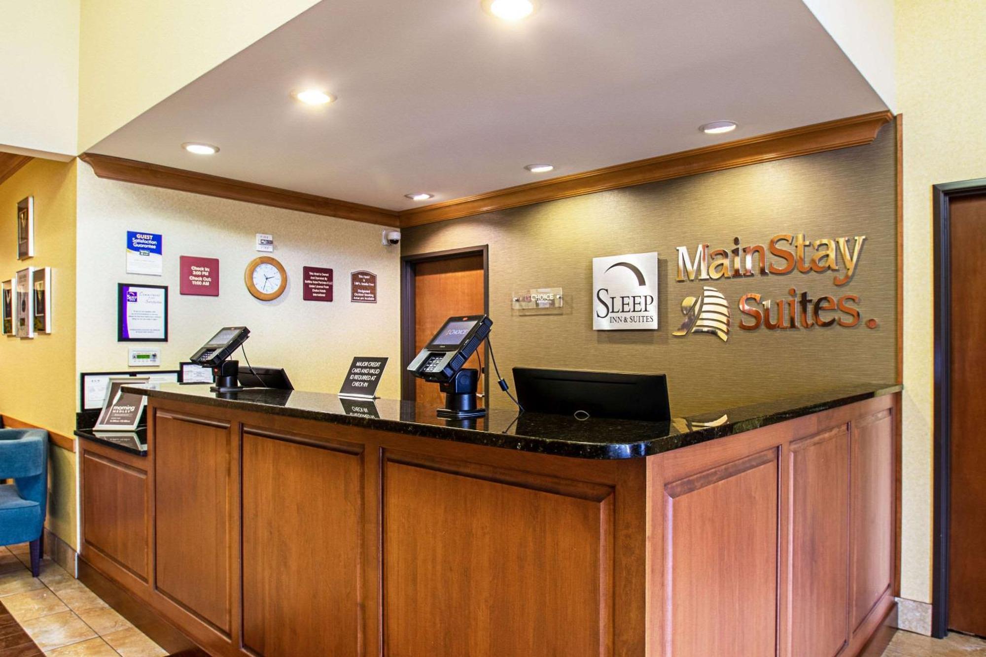 Mainstay Suites Madison - Monona Экстерьер фото