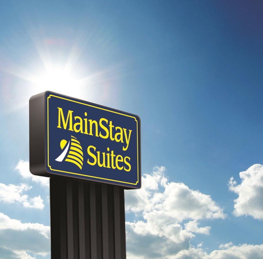 Mainstay Suites Madison - Monona Экстерьер фото