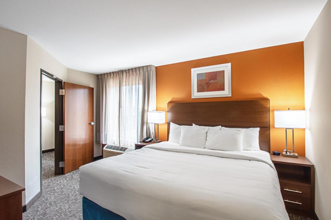 Mainstay Suites Madison - Monona Экстерьер фото